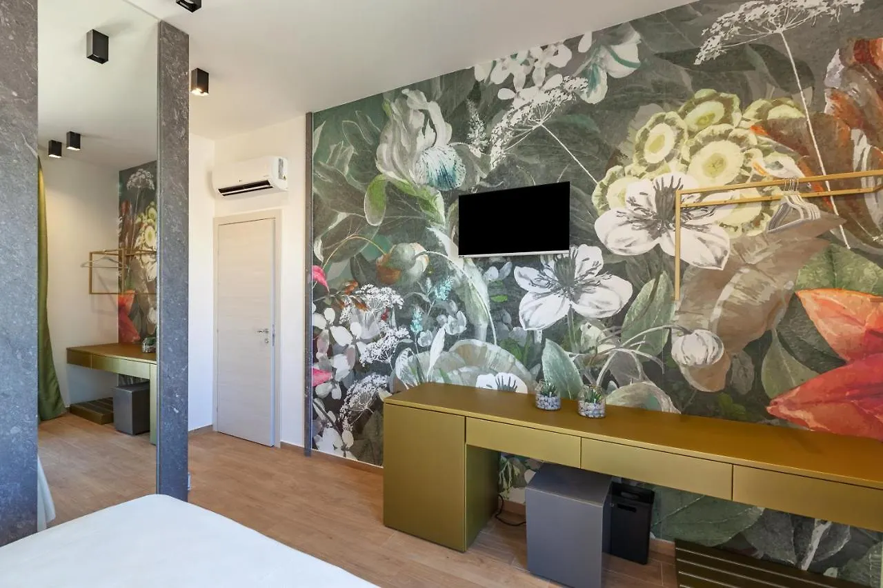 Bed and Breakfast La Dama San Vito Lo Capo 0*,