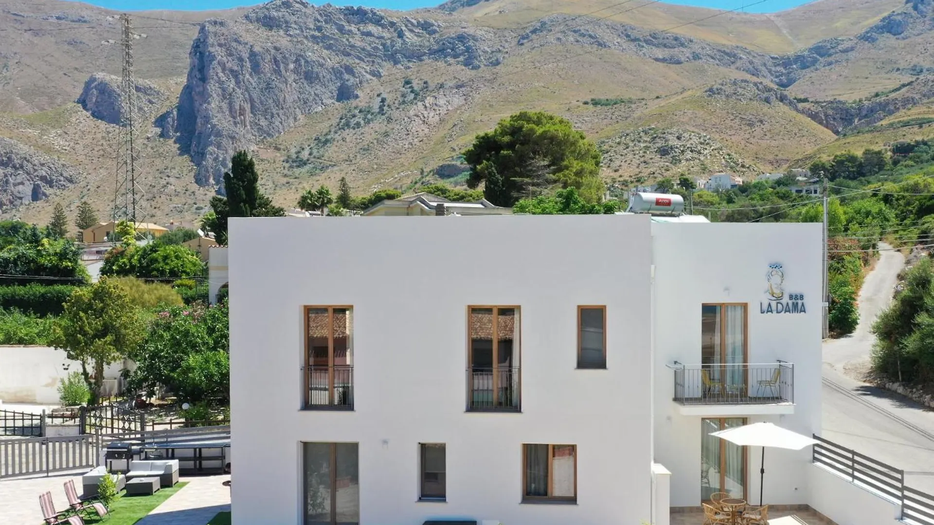 Bed & Breakfast Bed and Breakfast La Dama San Vito Lo Capo